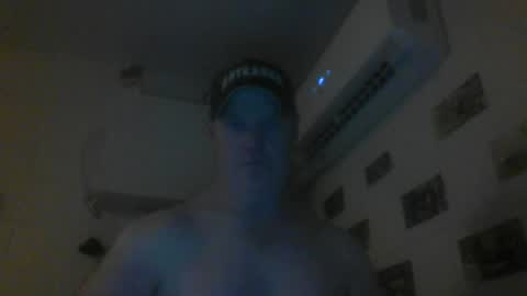 kiwiguy19773 online show from 07/05/26, 08:54