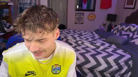 Kyle online show from 12/27/24, 02:22