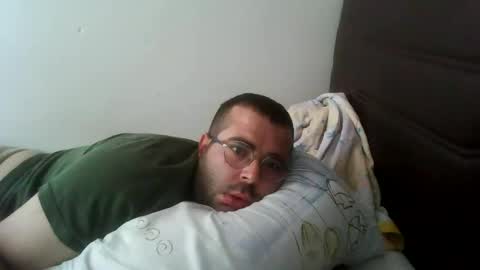 Snapshot of kkadam1 chatting on 09/13/25, 07:08 kkadam1 online show from 09/13/25, 07:08