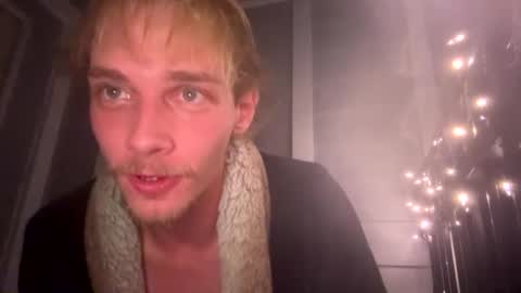 Snapshot of kkyle57 chatting on 09/29/25, 02:49 kkyle57 online show from 09/29/25, 02:49