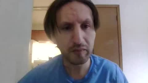 Snapshot of klage chatting on 02/18/26, 12:12 klage online show from 02/18/26, 12:12