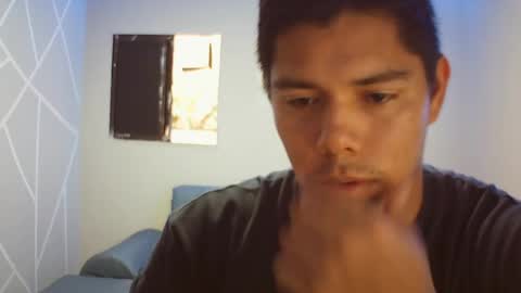 Snapshot of klars_mood chatting on 05/24/26, 10:04 klars online show from 05/24/26, 10:04