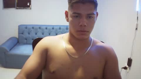 Snapshot of klars_mood chatting on 06/20/26, 01:25 klars online show from 06/20/26, 01:25