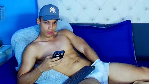 Snapshot of klaton__ chatting on 03/18/26, 06:11 klaton__ online show from 03/18/26, 06:11