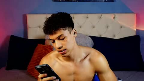 Snapshot of klaton__ chatting on 04/19/26, 06:10 klaton__ online show from 04/19/26, 06:10