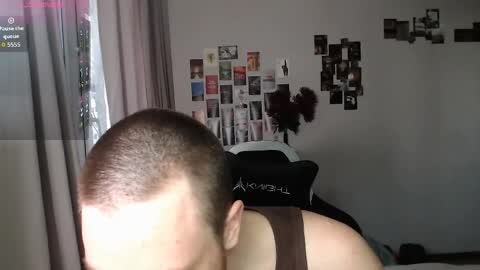 Snapshot of klaus_ven chatting on 04/09/26, 04:56 Klaus online show from 04/09/26, 04:56