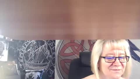 Michelle online show from 03/07/25, 07:52