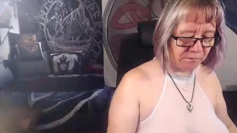 Michelle online show from 10/15/25, 07:08