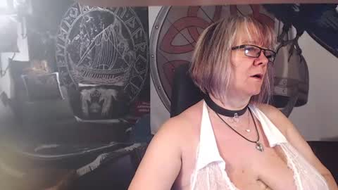 Michelle online show from 07/16/26, 06:47