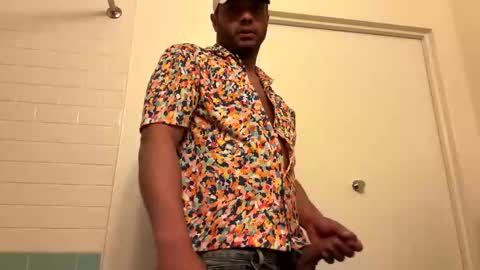 Snapshot of kleinpalace chatting on 11/20/25, 06:51 kleinpalace online show from 11/20/25, 06:51