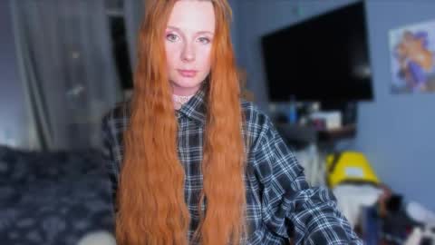Snapshot of klementinagirl chatting on 05/20/26, 08:48 Klementinafanslyklementina6661 online show from 05/20/26, 08:48