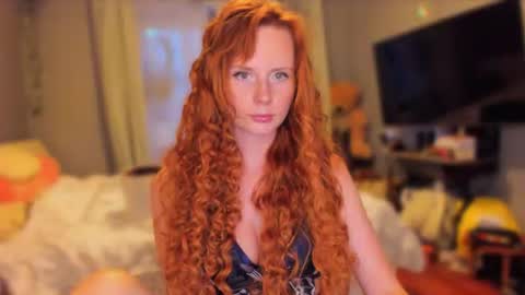 Snapshot of klementinagirl chatting on 07/19/26, 07:17 Klementinafanslyklementina6661 online show from 07/19/26, 07:17