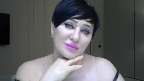 kleo901854860422 online show from 05/06/26, 11:32
