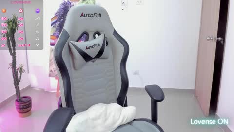 Christina online show from 03/08/25, 08:35