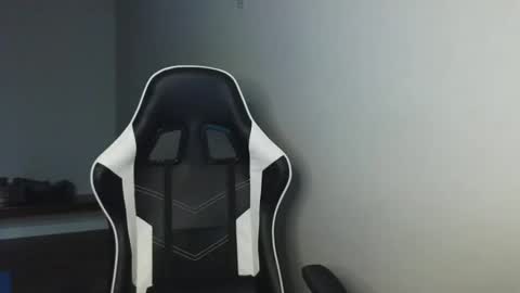 Snapshot of kleokills chatting on 02/16/26, 08:38 kleokills online show from 02/16/26, 08:38