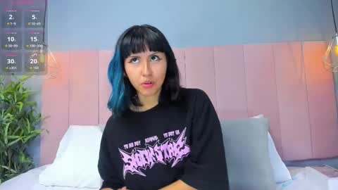 Snapshot of kleolennox chatting on 03/11/26, 03:18 Kleo online show from 03/11/26, 03:18