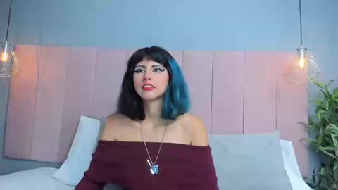 Snapshot of kleolennox chatting on 03/13/26, 02:12 Kleo online show from 03/13/26, 02:12