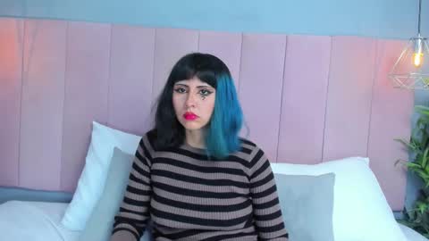 Snapshot of kleolennox chatting on 03/14/26, 02:44 Kleo online show from 03/14/26, 02:44