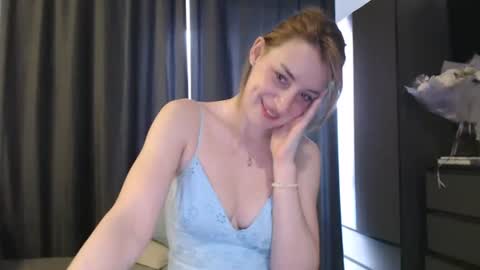 Snapshot of kleopatra__ chatting on 06/29/26, 10:15 kleopatra__ online show from 06/29/26, 10:15