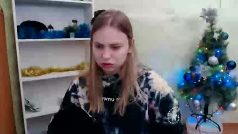 Snapshot of klerkarina chatting on 12/09/24, 05:40 klerkarina online show from 12/09/24, 05:40