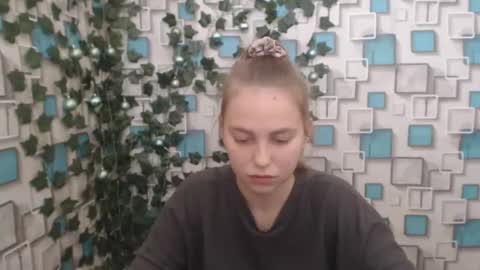 Snapshot of klerkarina chatting on 01/10/25, 07:57 klerkarina online show from 01/10/25, 07:57