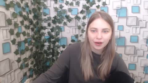 Snapshot of klerkarina chatting on 02/07/25, 06:03 klerkarina online show from 02/07/25, 06:03