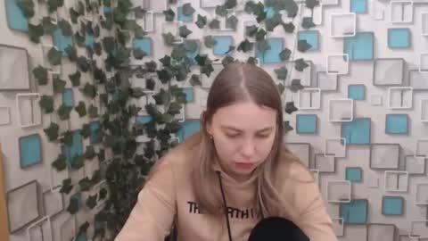 Snapshot of klerkarina chatting on 03/02/25, 05:54 klerkarina online show from 03/02/25, 05:54