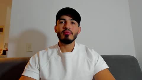 Snapshot of klinsmannwalton chatting on 03/12/26, 11:38 klinsmannwalton online show from 03/12/26, 11:38