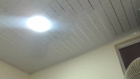 Kloe online show from 10/19/25, 09:04