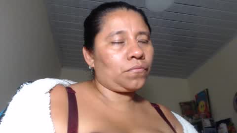 Kloe online show from 10/26/25, 07:03