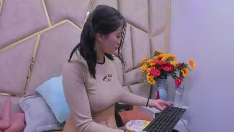 kloe online show from 03/28/26, 05:40