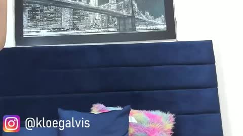 KLOE online show from 10/02/25, 02:40