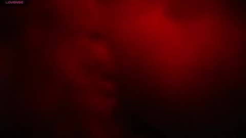 kloelamaravilla18 online show from 12/15/25, 03:55