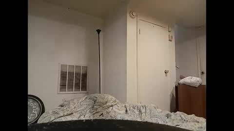 LOUiViLAN online show from 12/18/24, 05:48