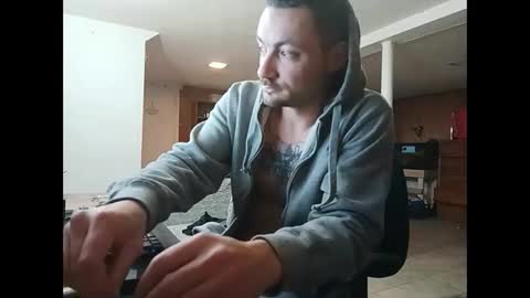 LOUiViLAN online show from 12/19/24, 08:13