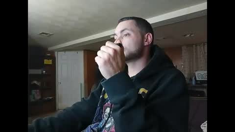 LOUiViLAN online show from 01/08/25, 10:15