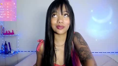 Snapshot of kloy_sech chatting on 03/11/26, 10:32 Valen online show from 03/11/26, 10:32