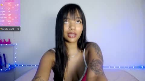 Snapshot of kloy_sech chatting on 03/12/26, 09:59 Valen online show from 03/12/26, 09:59