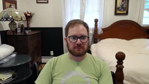 Snapshot of km0079 chatting on 09/20/25, 07:59 Kris online show from 09/20/25, 07:59