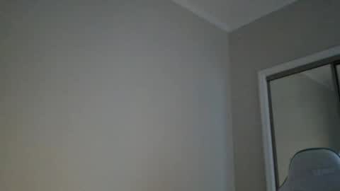 Snapshot of kmack1111 chatting on 01/02/25, 01:19 Kevv  Heidi All Hallows Eve Show online show from 01/02/25, 01:19