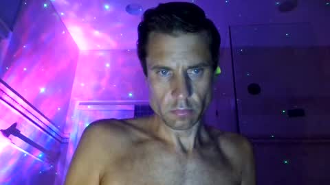 Snapshot of kmack1111 chatting on 01/30/25, 10:50 Kevv  Heidi All Hallows Eve Show online show from 01/30/25, 10:50