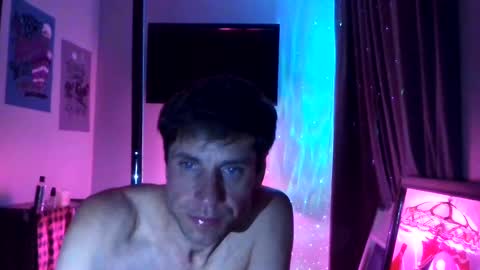 Snapshot of kmack1111 chatting on 03/10/25, 10:48 Kevv  Heidi All Hallows Eve Show online show from 03/10/25, 10:48