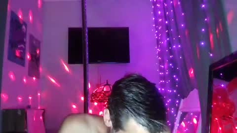 Snapshot of kmack1111 chatting on 09/12/25, 08:36 Kevv  Heidi All Hallows Eve Show online show from 09/12/25, 08:36