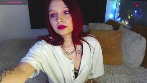 kmila online show from 12/14/24, 07:07