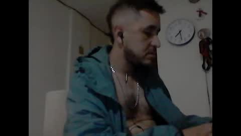 Snapshot of kmilo273079 chatting on 03/04/25, 01:12 juan online show from 03/04/25, 01:12