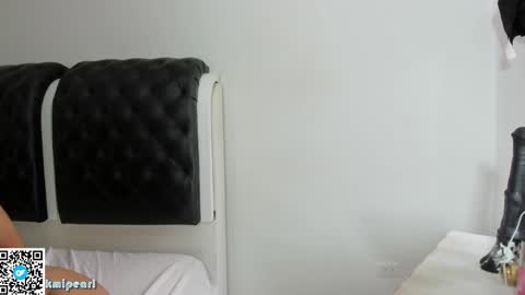 Camila Reyes online show from 02/25/25, 01:39