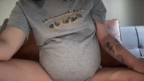 Snapshot of knextdoor chatting on 11/02/25, 04:09 knextdoor online show from 11/02/25, 04:09