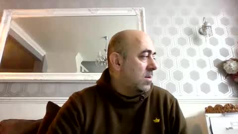 Snapshot of knickerwhipper chatting on 02/10/26, 10:52 knickerwhipper online show from 02/10/26, 10:52