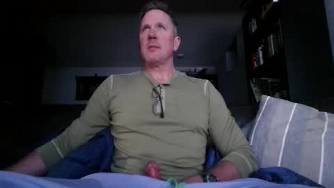 Knight3975 online show from 04/17/26, 06:27