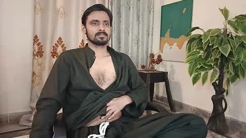 Snapshot of knightrider5566 chatting on 03/04/26, 07:25 Harry online show from 03/04/26, 07:25